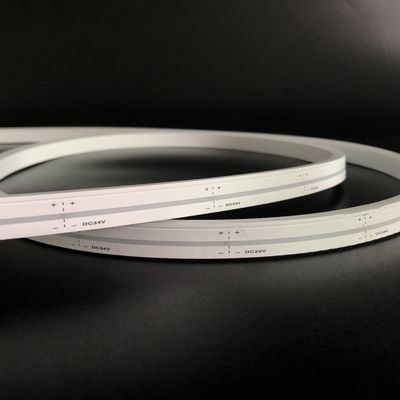 6*12mm Striscia di neon in silicone IP67 vista laterale Ra90 LED di estrusione in silicone Neon Flex